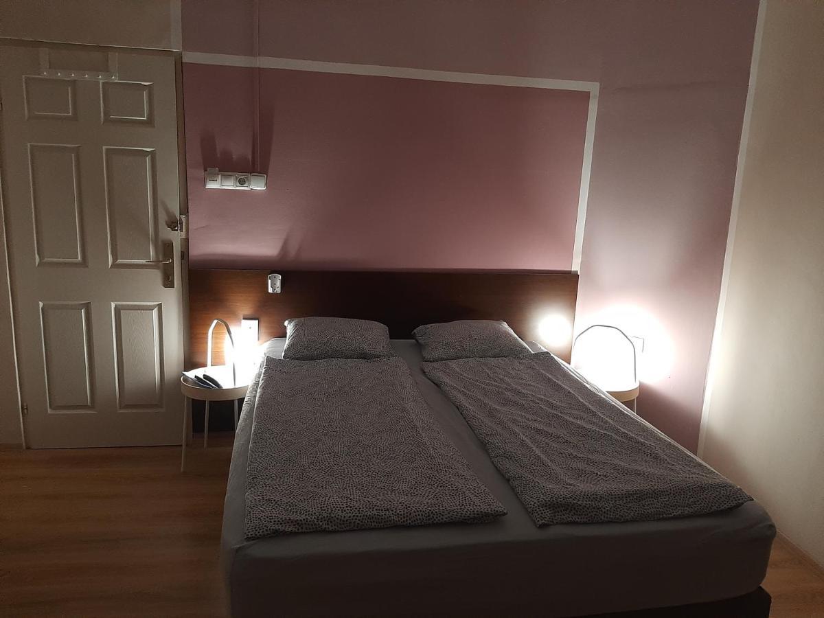 Downtown Apartments ブダペスト エクステリア 写真