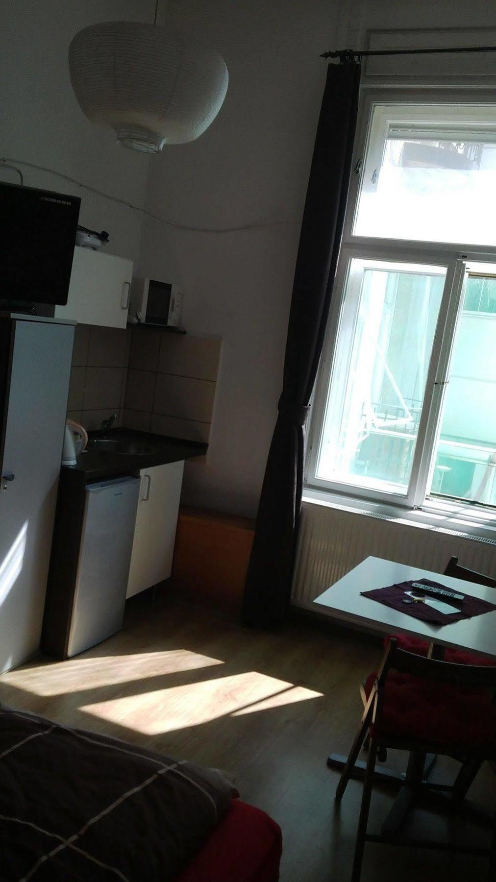 Downtown Apartments ブダペスト エクステリア 写真